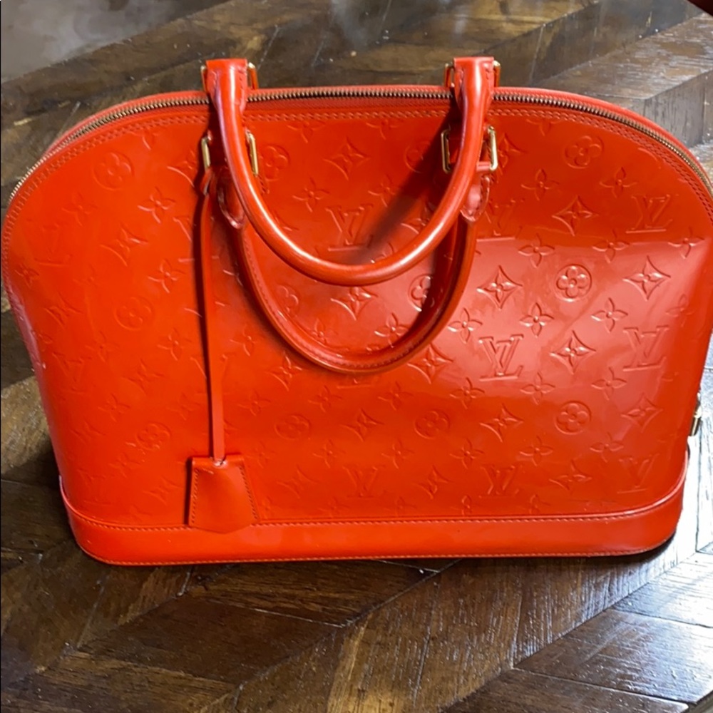 🧡 RARE 🧡 Burnt Orange Large Louis Vuitton ALMA GM